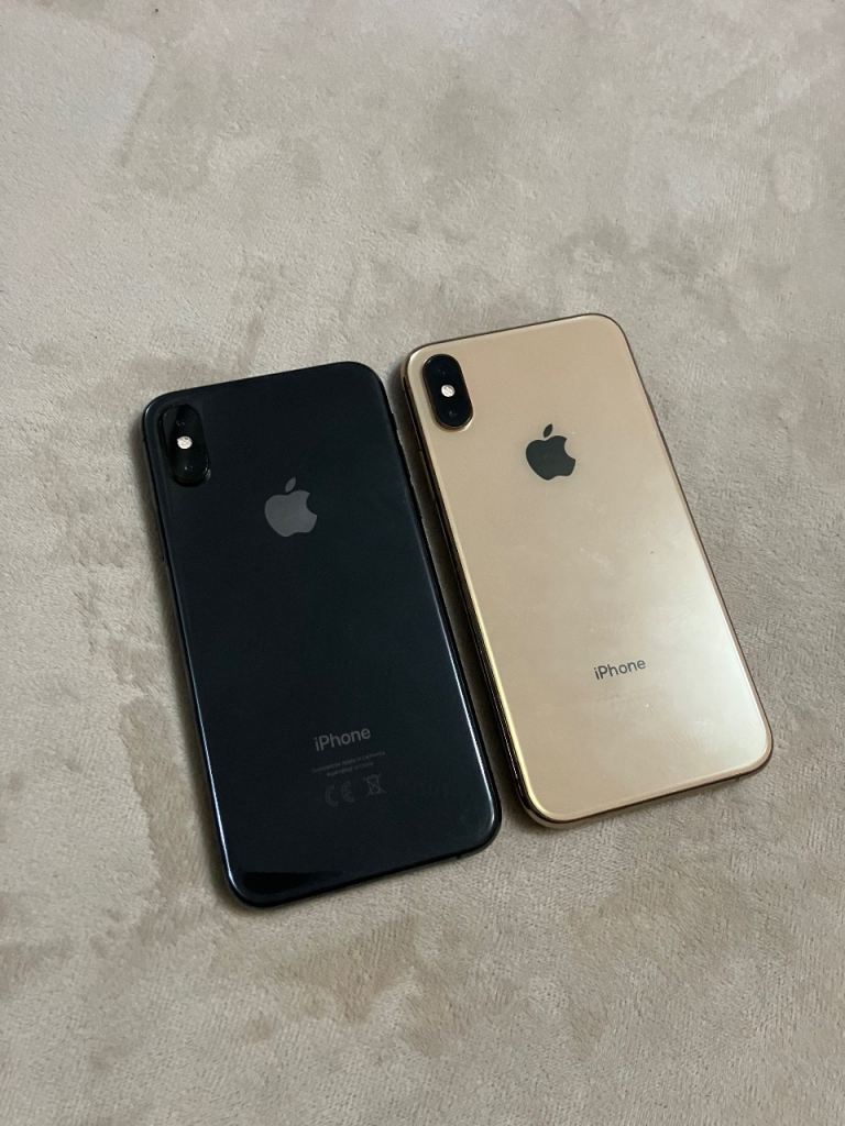 2 iPhone XS 