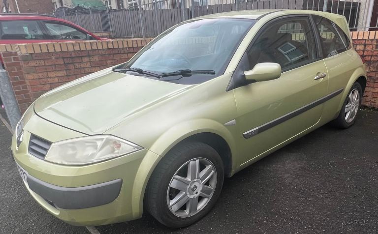 Renault, MEGANE, Hatchback, 2003, Manual, 1461 (cc), 3 doors