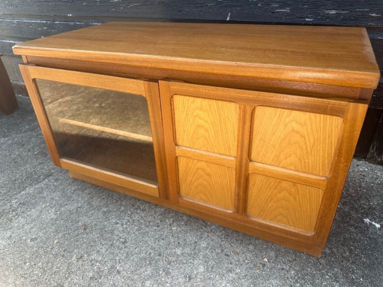 Vintage retro teak nathan mic century modern tv media record unit MCM 60s 70s air sideboard 