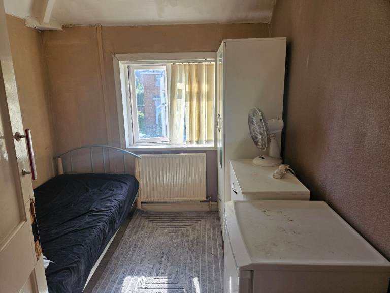Room to rent