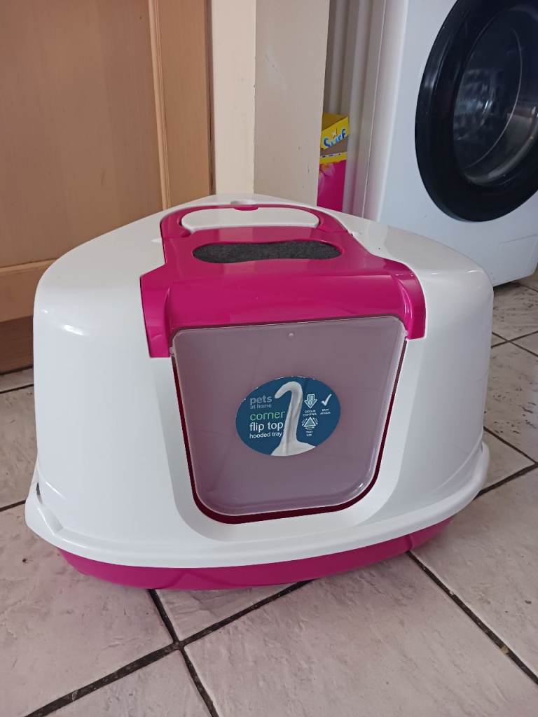 Cat litter tray 