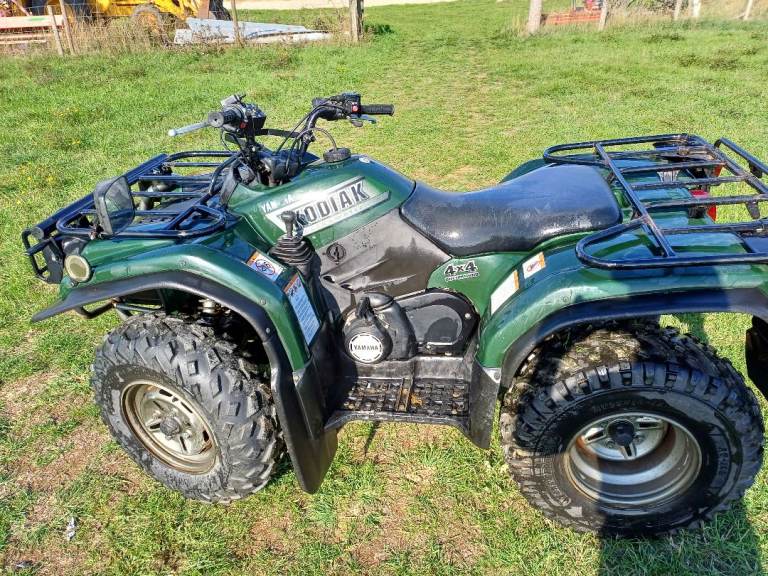 Yamaha kodiak 400 quad bike,  excellent condition 