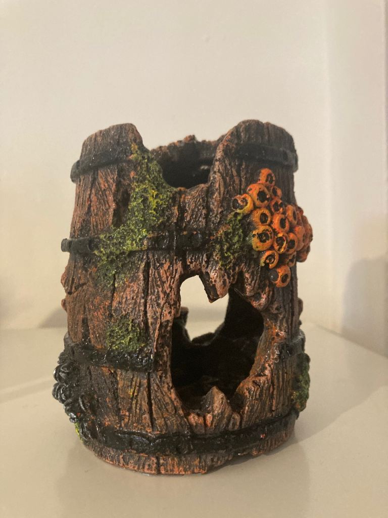 Aquarium Barrel Ornament