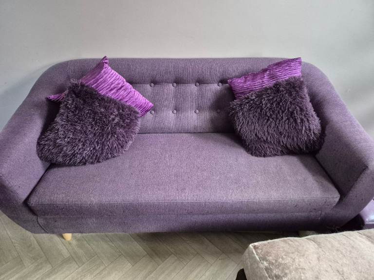 3 + 2 seater sofas - FREE COLLECTION ONLY BEFORE 21ST JULY