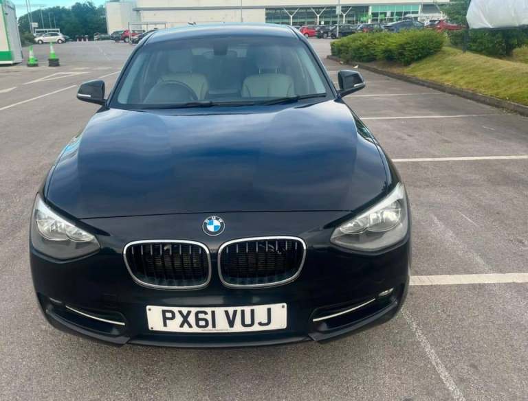 BMW, 1 SERIES, Hatchback, 2011, Manual, 1995 (cc), 5 doors