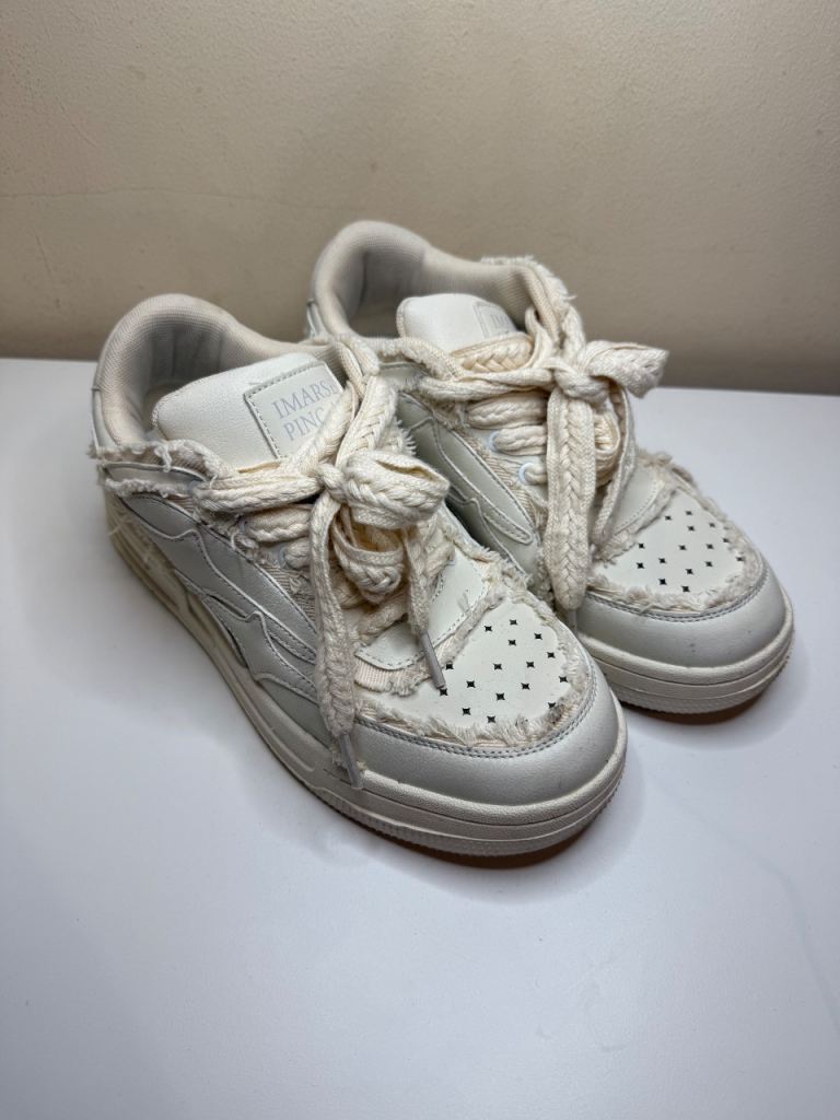 image for White Y2K Distressed Sneakers – Men/Women’s Fashion Trainers (Size 7) – Rope Laces