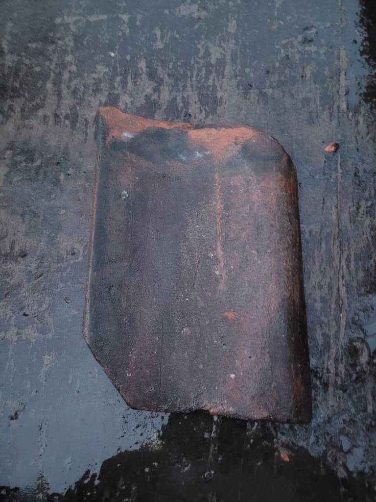 Clay pan tiles 