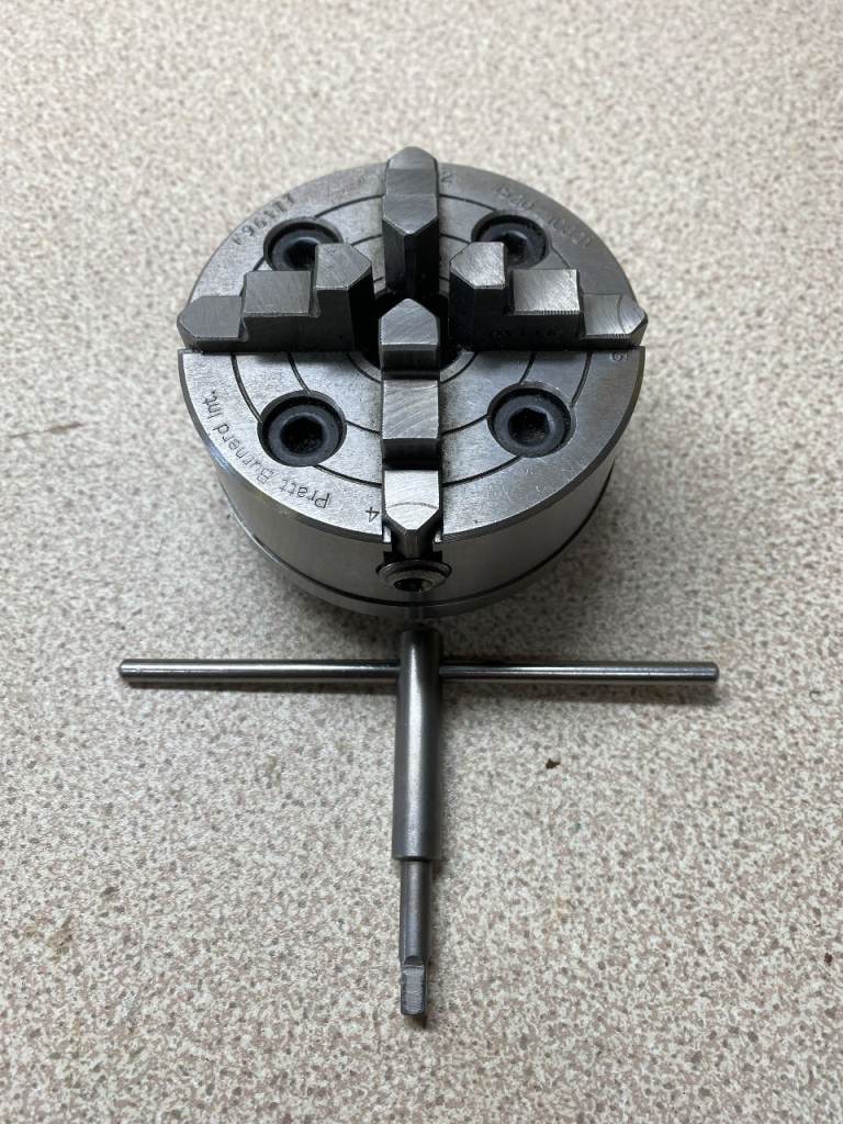 4-Jaw Lathe Chuck With Key 