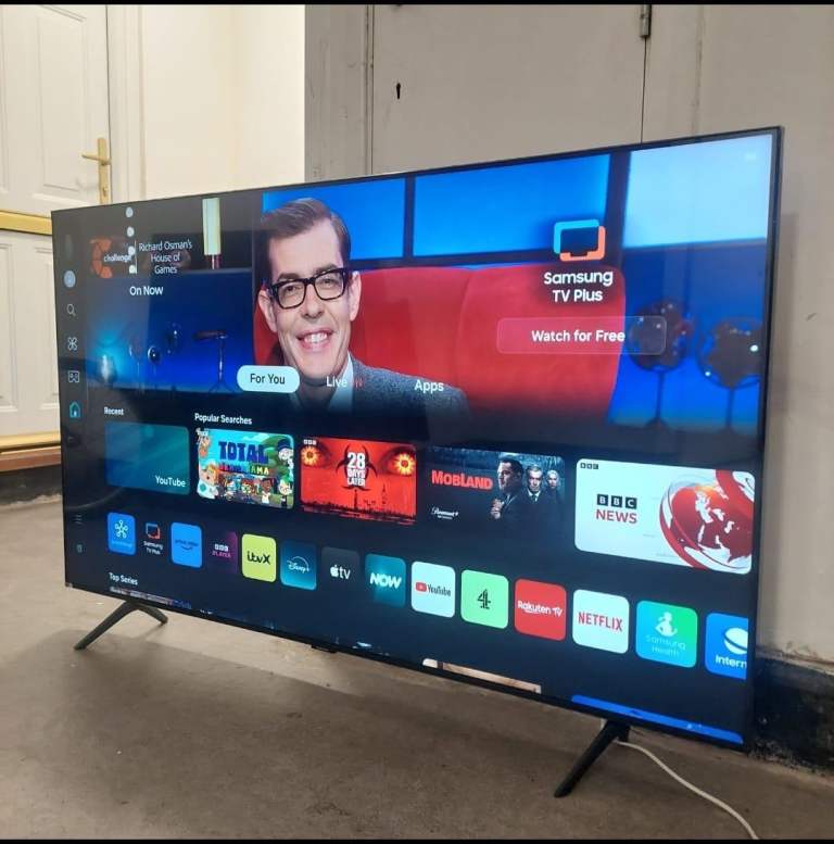 55"SAMSUNG 4K SMART CRYSTAL UHD HDR WIFI LED TV 190£