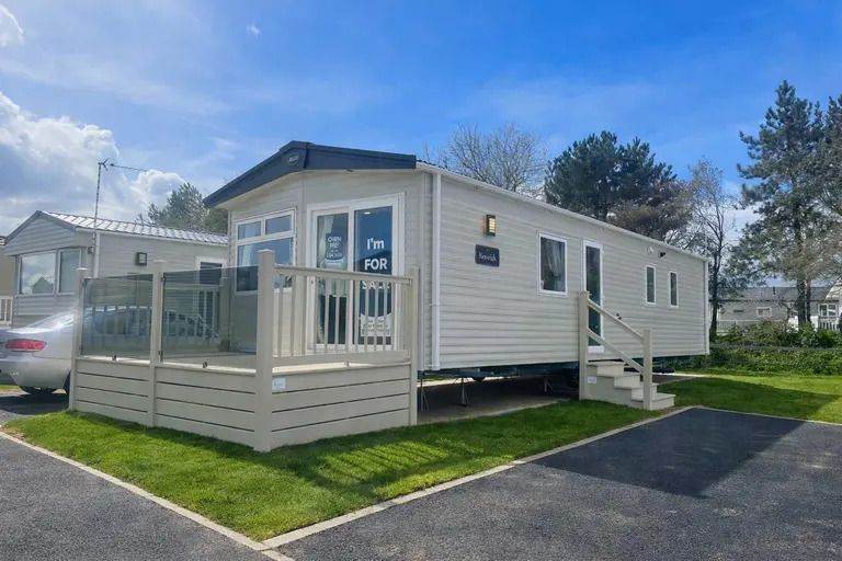 CHEAP STATC CARAVAN FOR SALE IN SUFFOLK
