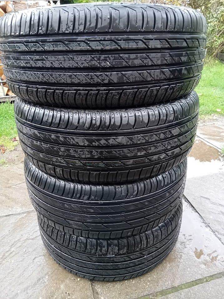 4 x New Bridgestone Turanza Tyres, 225 55 R17 97V