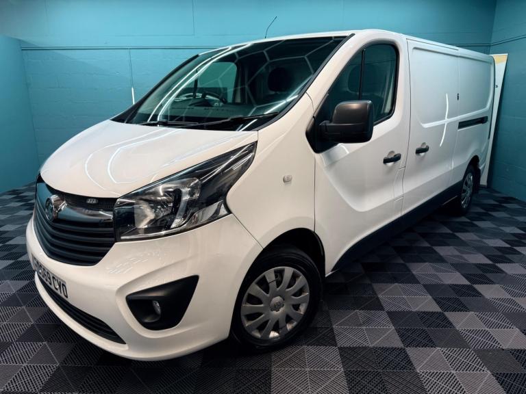 2019 Vauxhall Vivaro 1.6 CDTi 2900 Sportive L2 H1 Euro 6 5dr PANEL VAN Diesel Manual