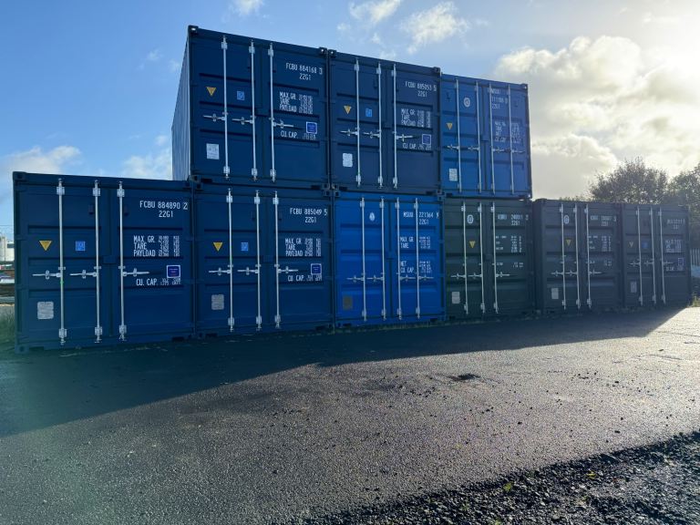 20ft dry new shipping containers (one trippers)