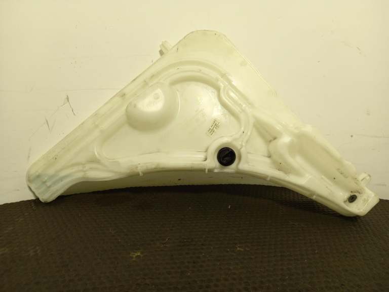 Porsche Cayenne Washer Bottle 2017-2025 5 Door Estate 4m0955452d