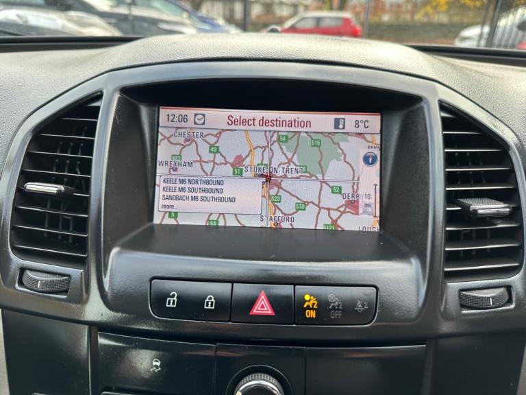 2010 Vauxhall Insignia 2.0 CDTi ecoFLEX Exclusiv Nav Sports Tourer Euro 5 5dr ESTATE Diesel Manual