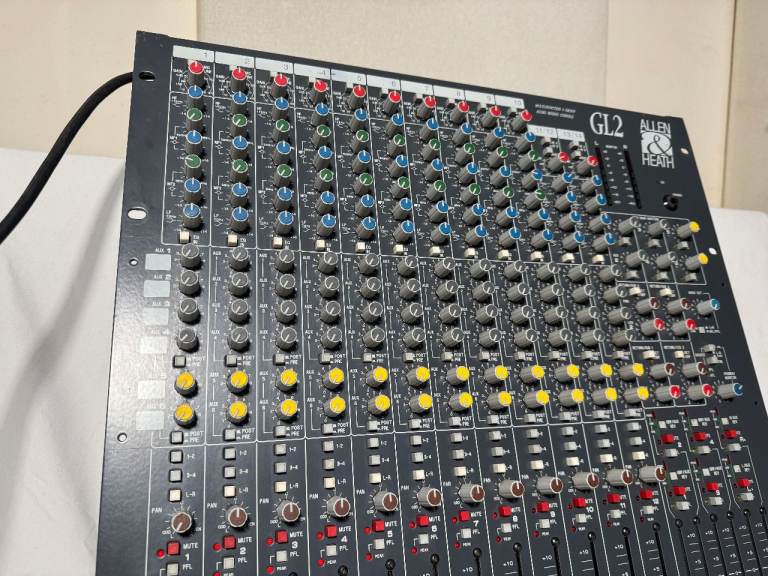 Allen & Heath GL2 14 channel vintage analogue mixing desk