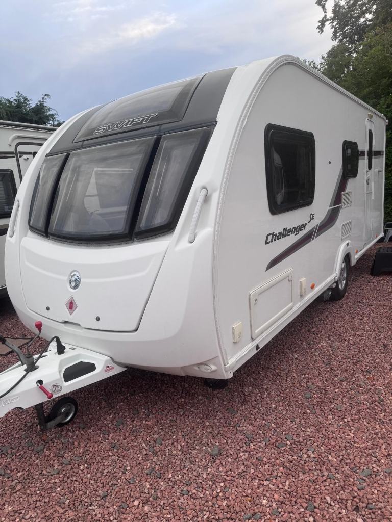 Swift Challenger 530, Yr. 2013, 4 Berth, Side Dinette 