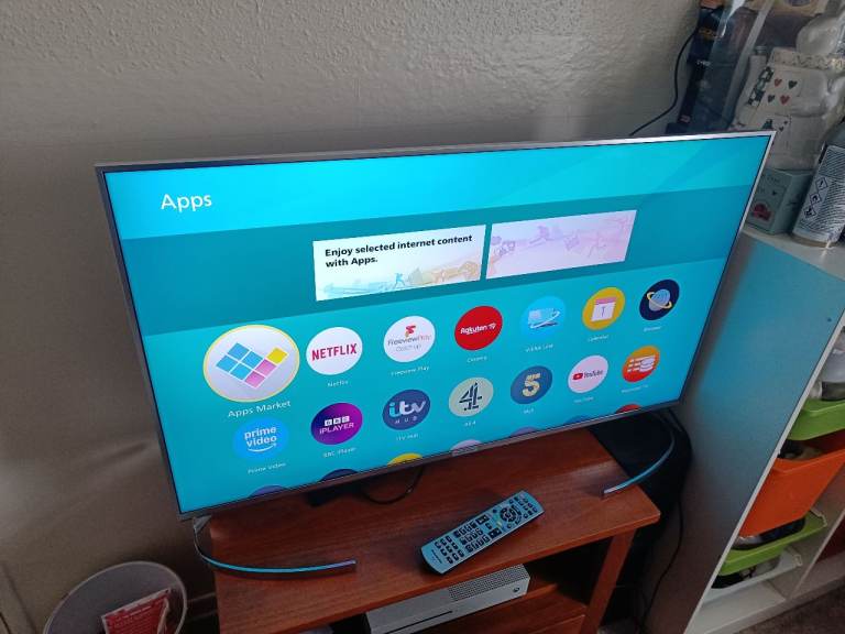 image for Panasonic 40inch 4K ULTRA HD smart led tv 