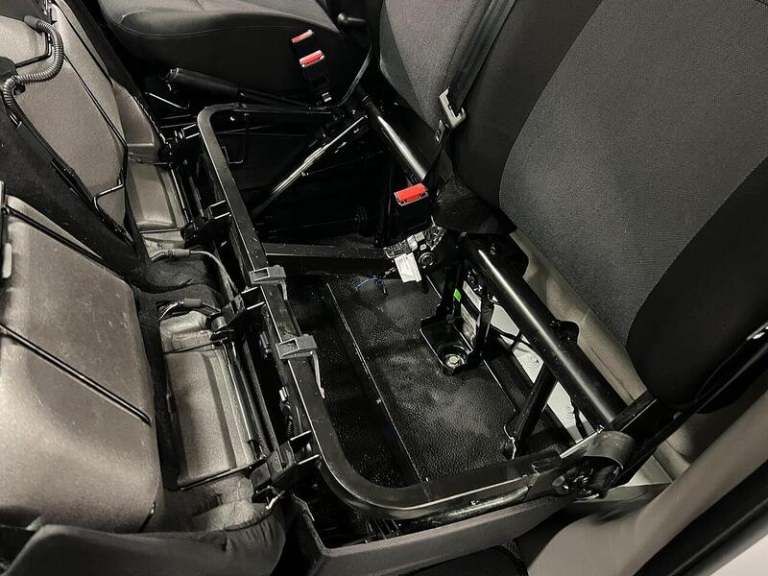  Nissan Interstar Interstar 2.3 dCi 35 Tekna L3 Euro 6 (s/s) 2dr Vehicle Transporter Diesel Manual