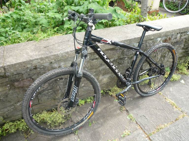 Ridgeback MX5 Terrain mountain bike