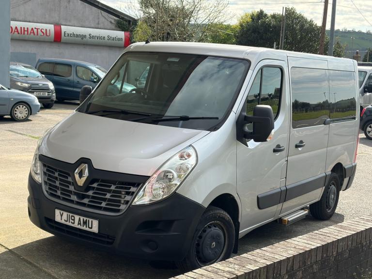 2019 Renault Master SL28dCi 110 Business CAMPER/MINIBUS/WHEELCHAIR ACCESSIBLE WAV PANEL VAN Diese...
