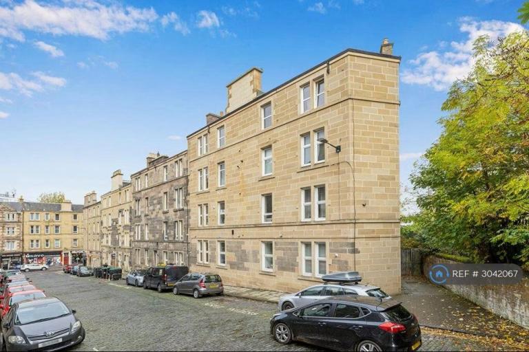 3 bedroom flat in Newton St, Edinburgh, EH11 (3 bed) (#3042067)