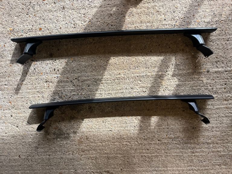 Roof bars