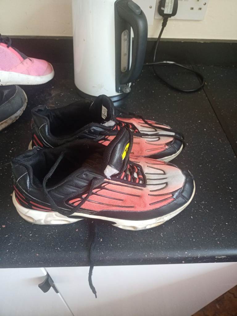 Mens TN trainners for sale in redcar