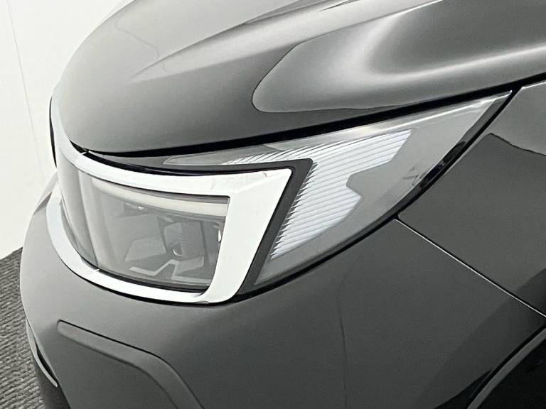 2022 Vauxhall Grandland 1.2 Turbo Ultimate 5dr Hatchback PETROL Manual