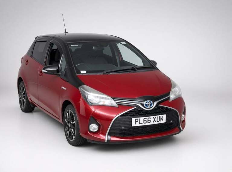 2016 Toyota Yaris 1.5 Hybrid Design 5dr CVT HATCHBACK PETROL/ELECTRIC Automatic