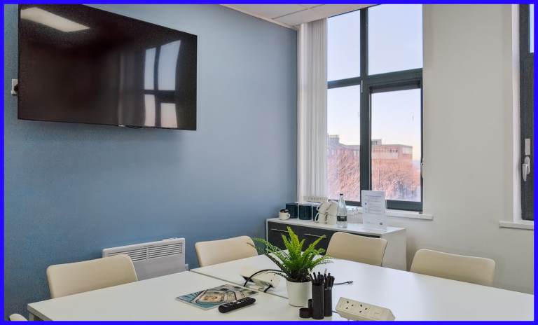 Birkenhead - CH41 1AL, Find office space in HQ Birkenhead, Atlantic House for 4 people