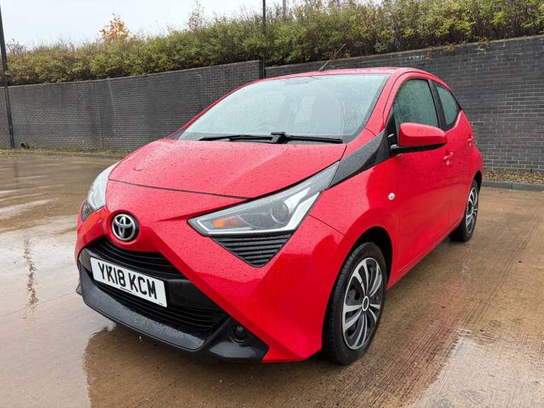 2018 Toyota AYGO 1.0 VVT-i X-Play 5dr HATCHBACK PETROL Manual