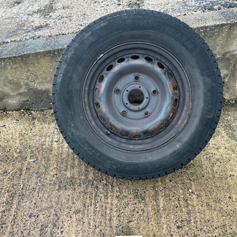 Mk8 transit wheel and tyre 