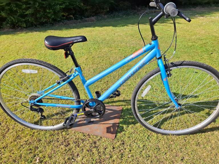 LADIES BIKE 