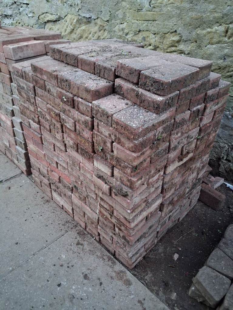 Red Bricks/Pavers - Good Condition, Ready for Use