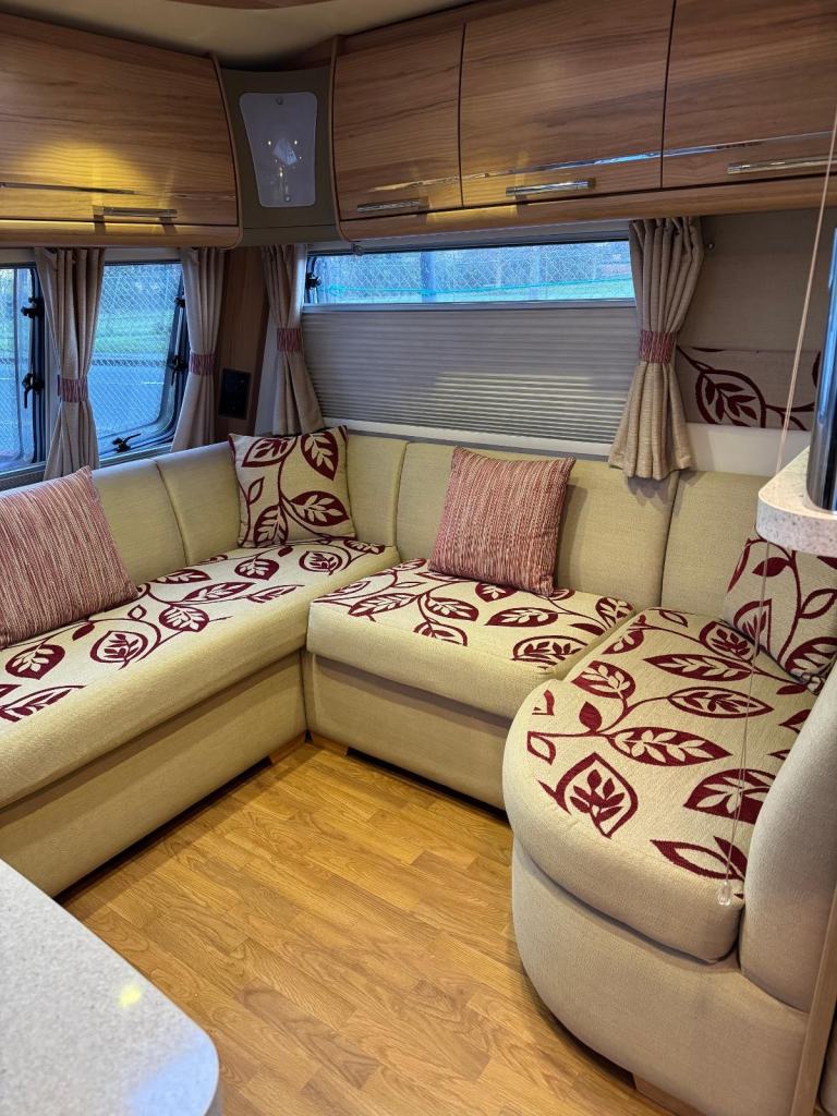 Bailey Retreat Sycamore, Yr2012, fixed bed, 6 berth, 24ft