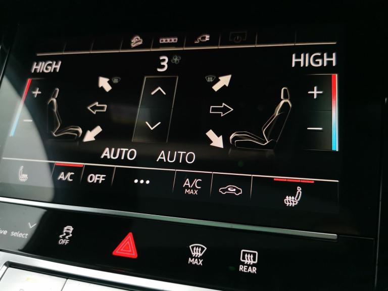 2021 Audi e-tron 300kW 55 Quattro 95kWh Black Edition 5dr Auto ESTATE ELECTRIC Automatic