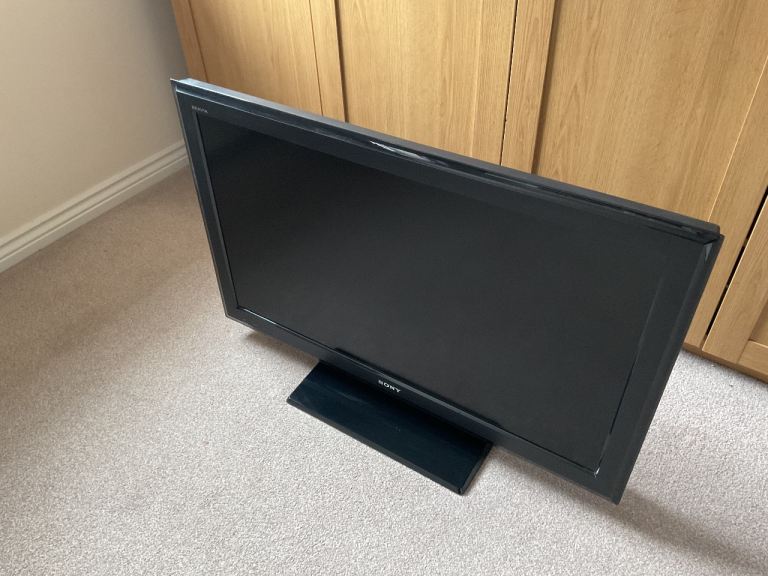 Sony Bravia 37” TV KDL37S5500 Television 1080P HD LCD 37 INCH 