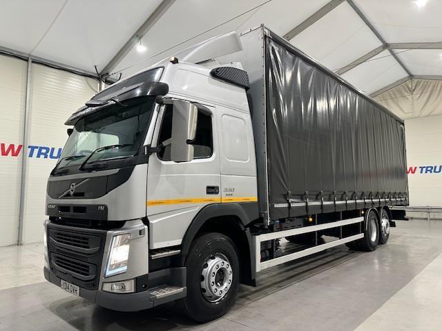 Volvo FM 330 6x2 Rear Lift Sleeper Cab Curtainsider