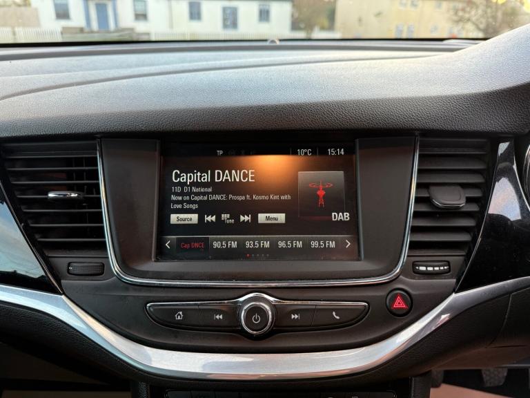 2016 Vauxhall Astra 1.6 CDTi 16V 136 SRi 5dr HATCHBACK Diesel Manual