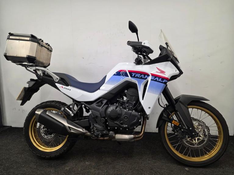 2024 HONDA TRANSALP XL 750 ** RIDER MODES - HEATED GRIPS - USB PORT **