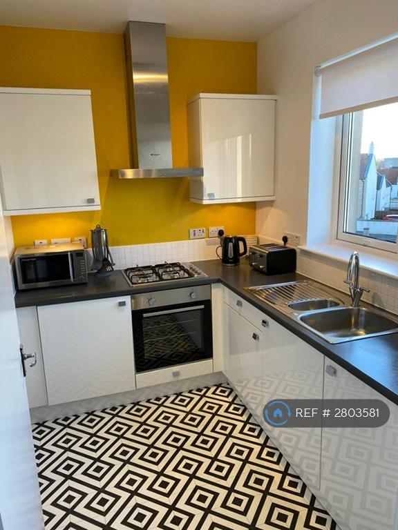 2 bedroom flat in Overton Road, Kirkcaldy, KY1 (2 bed) (#2803581)