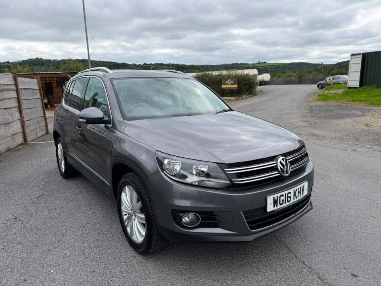 2016 Volkswagen Tiguan 2.0 TDI BlueMotion Tech Match Edition SUV 5dr Diesel Manual 4WD Euro 6 (s/...