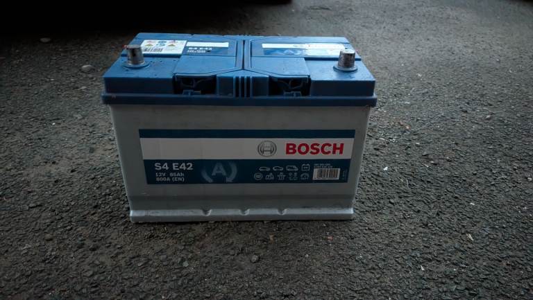 Bosch S4 E42 EFB Car Battery 12V 85Ah 800A - Brand New 30th March 2026