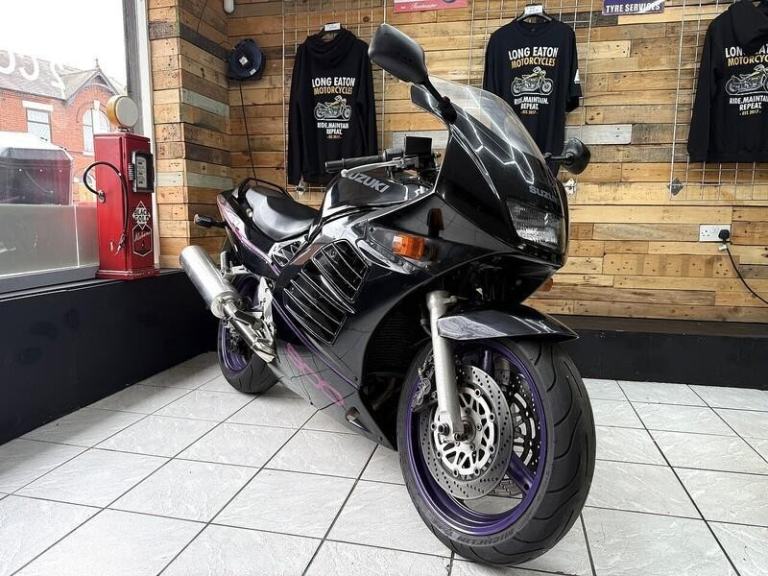 Suzuki RF900 900  Sports Tourer 