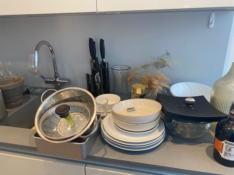 Kitchen ware 
