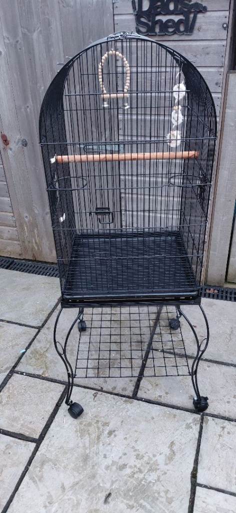 Parrot/bird cage