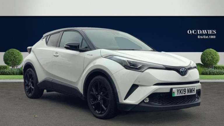 2019 Toyota C-HR 1.8 VVT-h Dynamic SUV 5dr Petrol Hybrid CVT Euro 6 (s/s) (122 ps) Automatic SUV ...