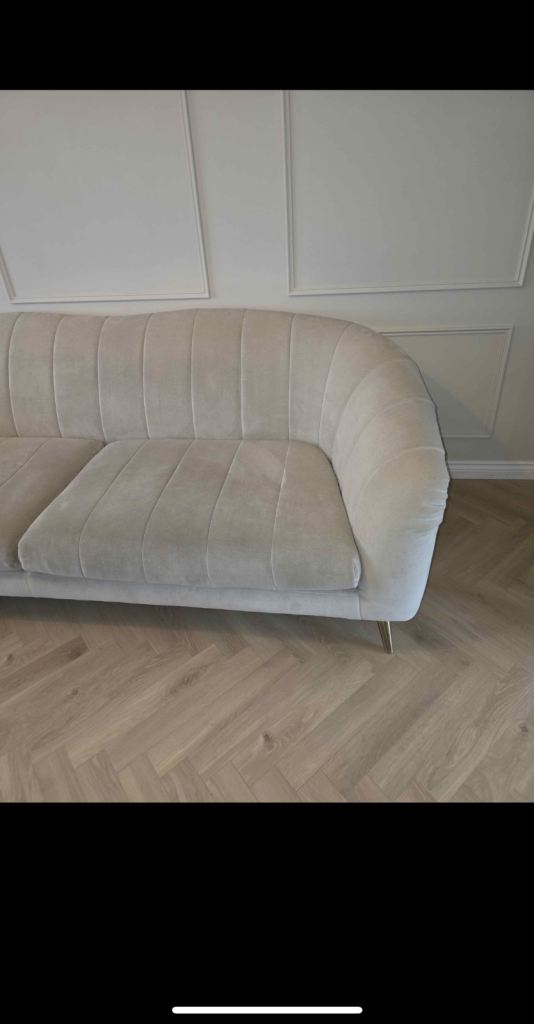 Sofa - good condition 