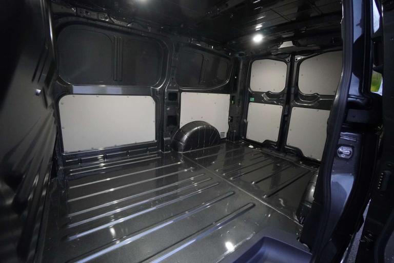 2025 Volkswagen Transporter 2.0 Transporter T28 Commerce Pro TDI + Delivery Miles + VW 5 Plus Pan...